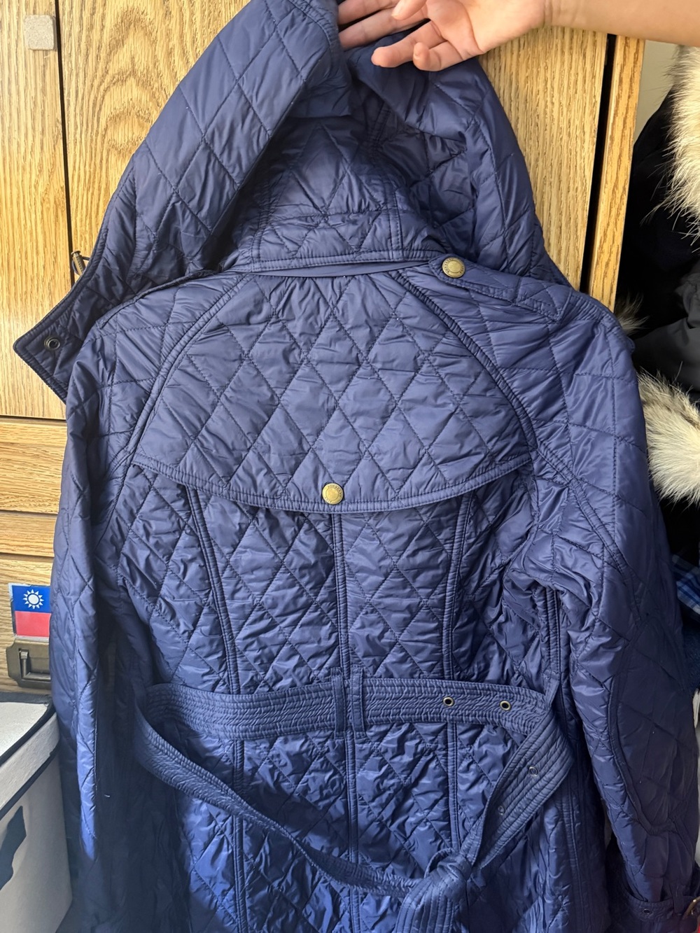 Burberry Navy Long Coat with belt with Plaid Lining - Picture 4 of 5